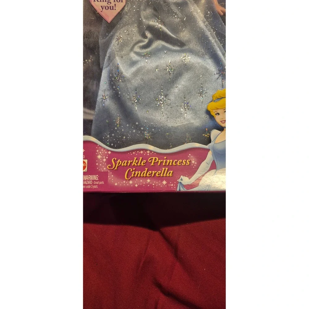 Disney Princess Sparkle Princess Cinderella Doll Mattel G7933 Blue Gown and Ring